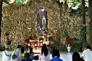 Ziarek Gua Maria Kanada Rangkas Bitung Lingkungan Maria Asumpta Apartemen SPV